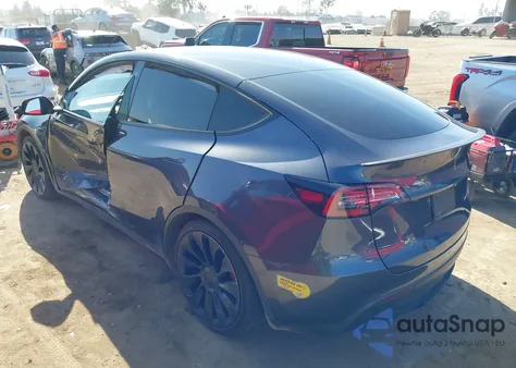 2022 Tesla Model Y Performance Dual Motor All-Wheel Drive z USA, uszkodzony, nr VIN 7SAYGDEF5NF406497